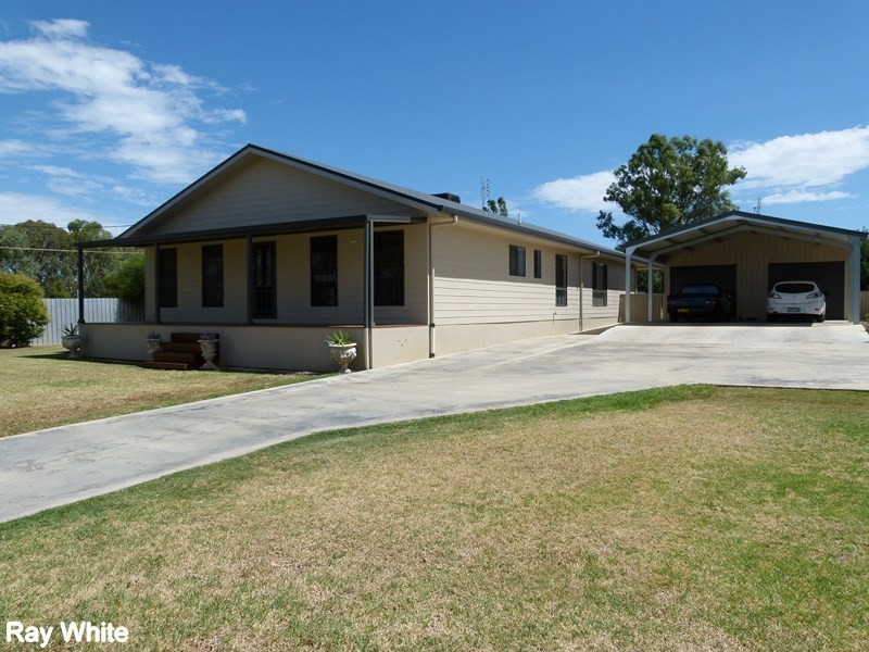 8 Dorset Street, Forbes NSW 2871