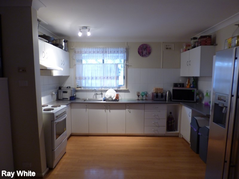 22 Cedar Crescent, Forbes NSW 2871