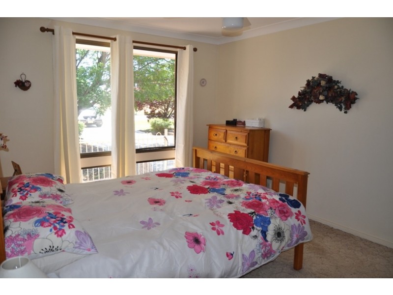38 Pye Street, Eugowra NSW 2806