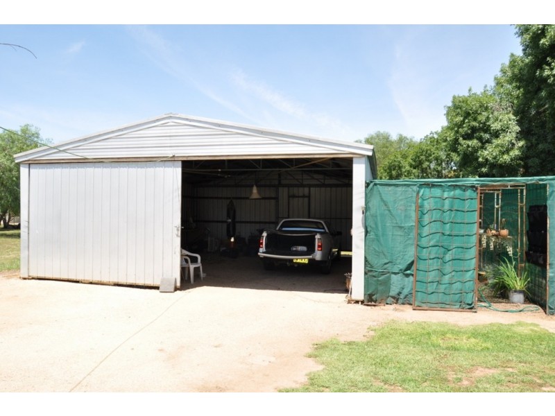 38 Pye Street, Eugowra NSW 2806