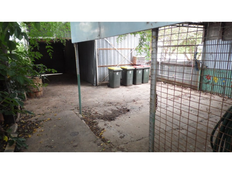 84 Caswell Street, Peak Hill NSW 2869