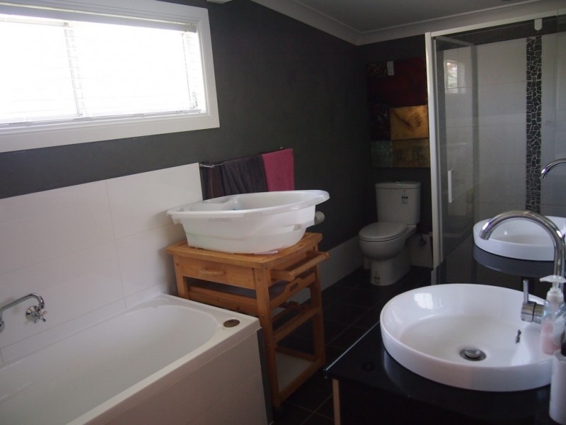 97 Orange Street, Condobolin NSW 2877