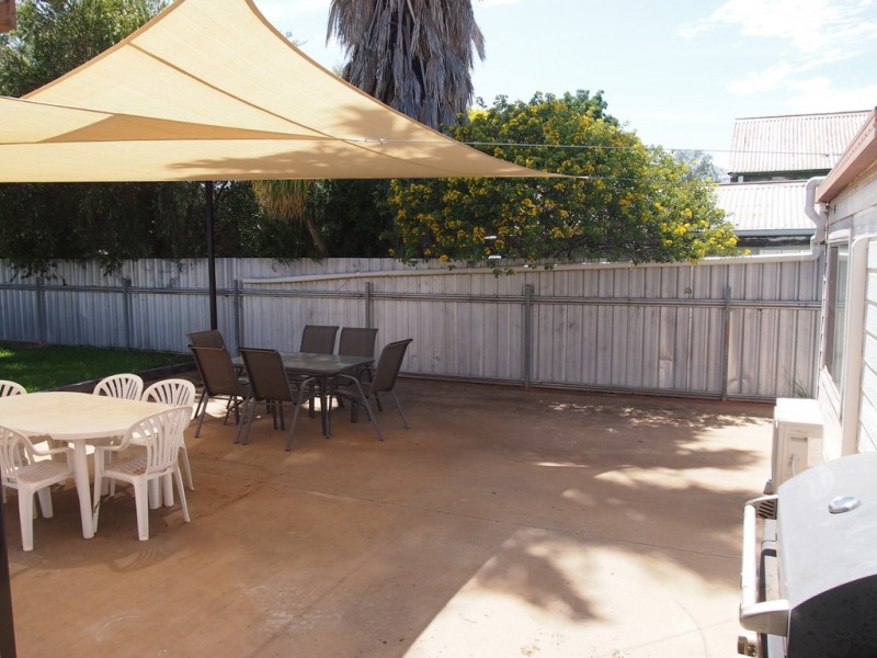 97 Orange Street, Condobolin NSW 2877