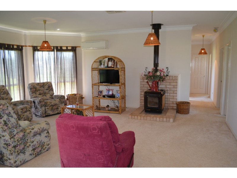 ”Felton” Melrose Rd, Condobolin NSW 2877