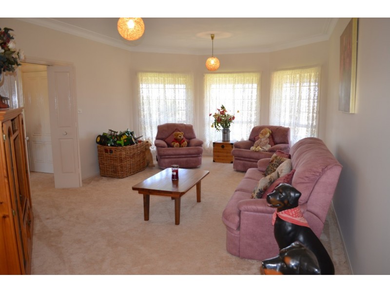 ”Felton” Melrose Rd, Condobolin NSW 2877