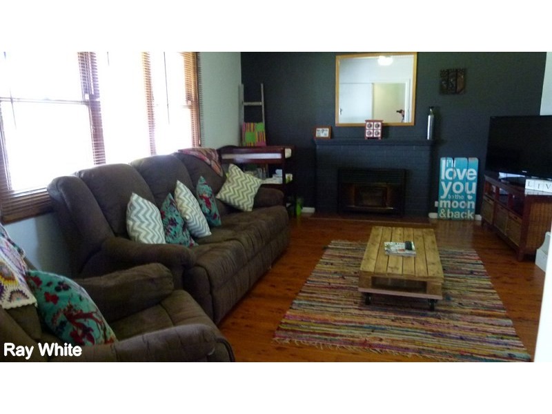 80 Farnell Street, Forbes NSW 2871