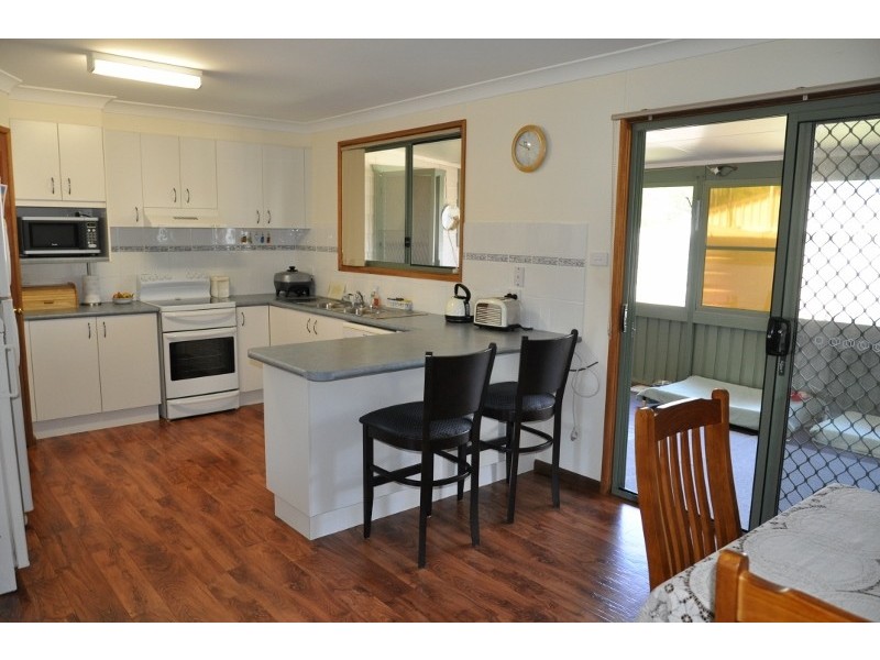 42 Pye Street, Eugowra NSW 2806