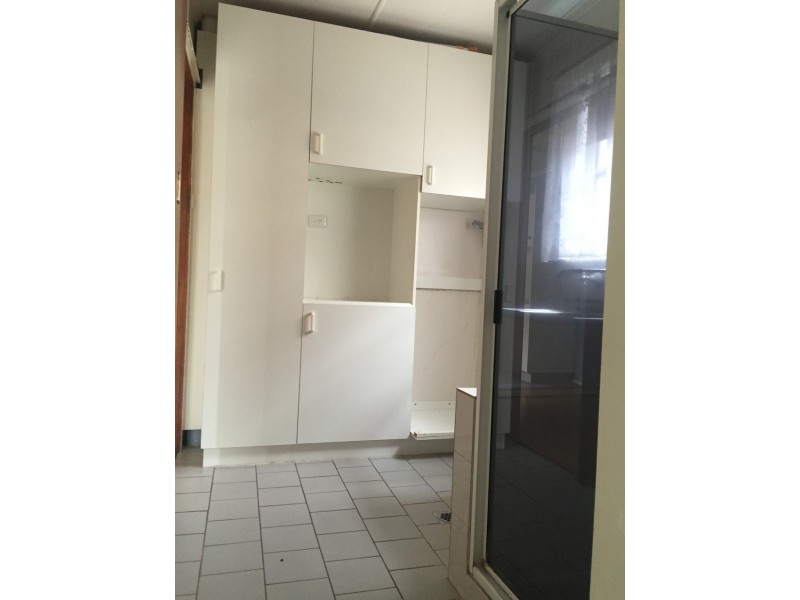 17 Thornbury Street, Parkes NSW 2870