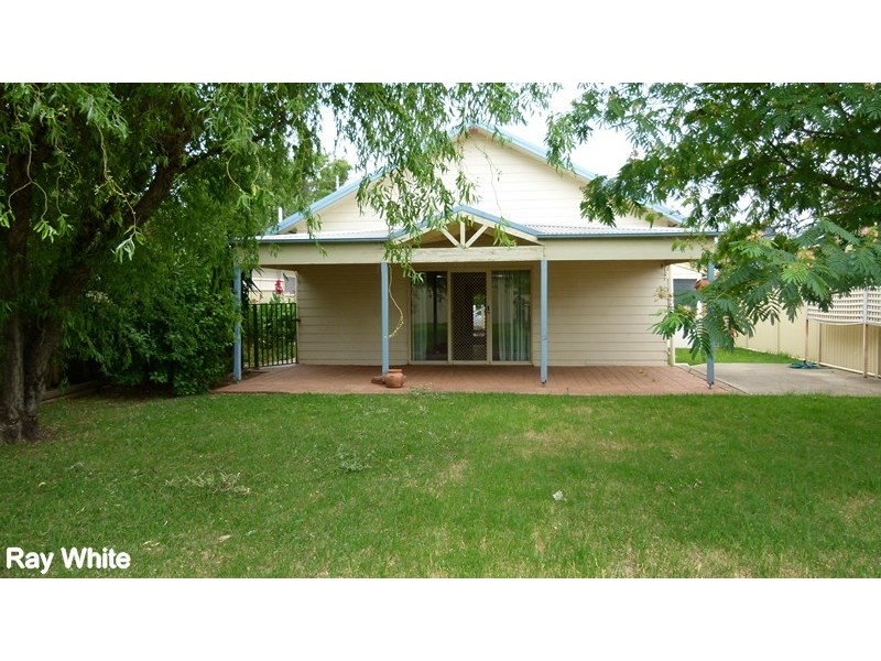 41 Farrand Street, Forbes NSW 2871