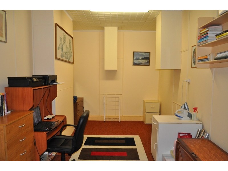 6 Oberon Street, Eugowra NSW 2806