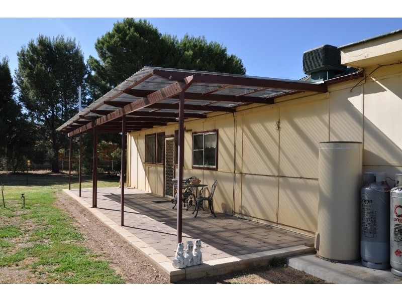 6 Oberon Street, Eugowra NSW 2806