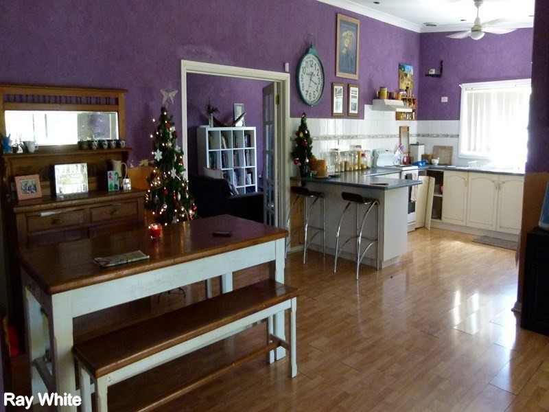 25 Queen Street, Forbes NSW 2871