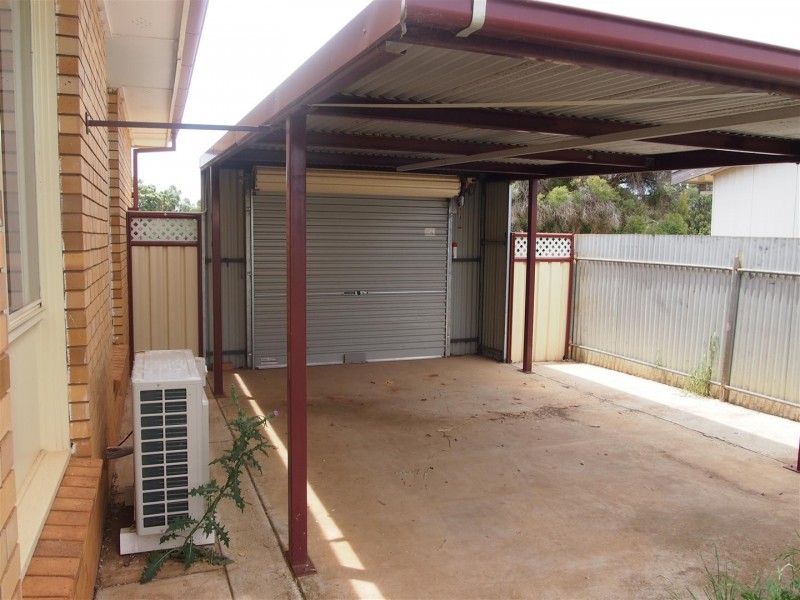 17 Best Street, Parkes NSW 2870