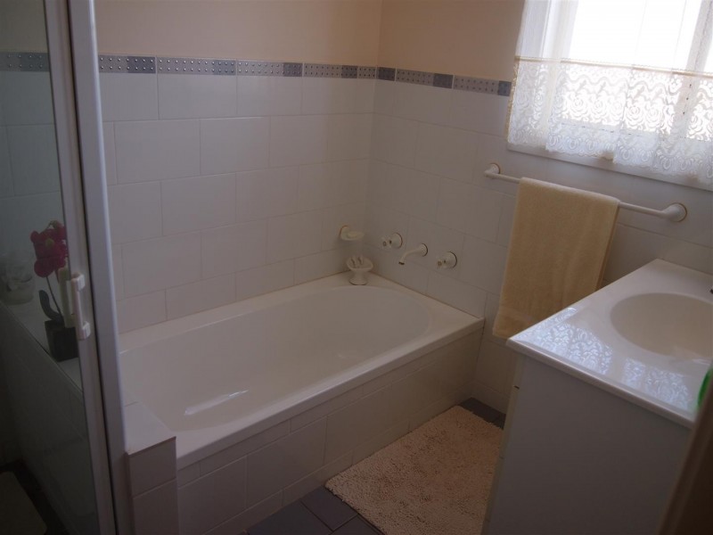 174A Caswell Street, Peak Hill NSW 2869