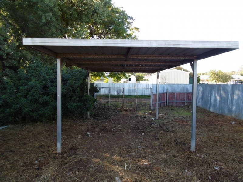 43 High Street, Parkes NSW 2870