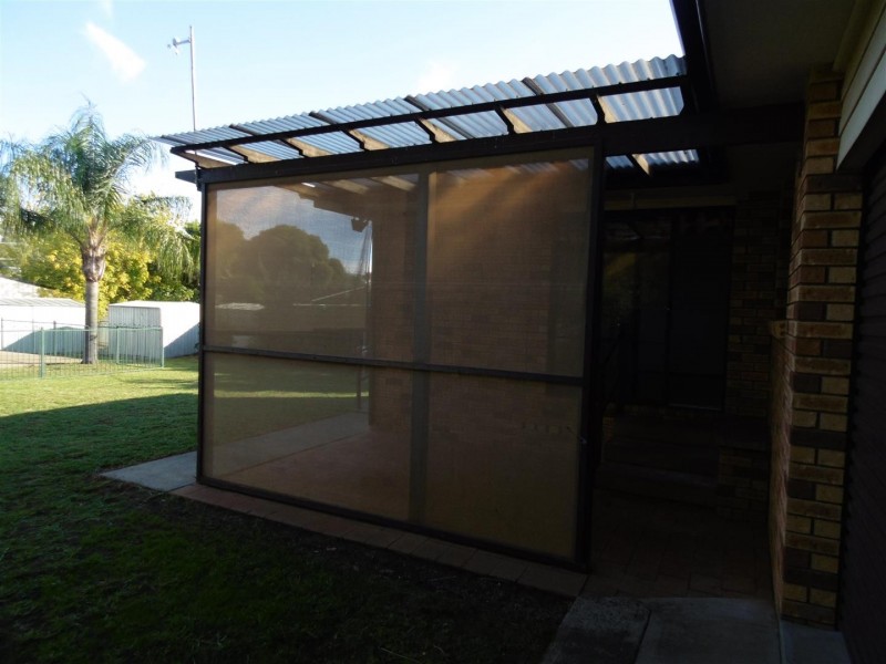 16 Lawson Street, Parkes NSW 2870