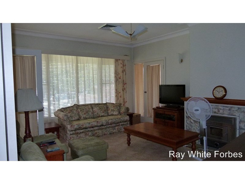 1 Brenner Street, Forbes NSW 2871