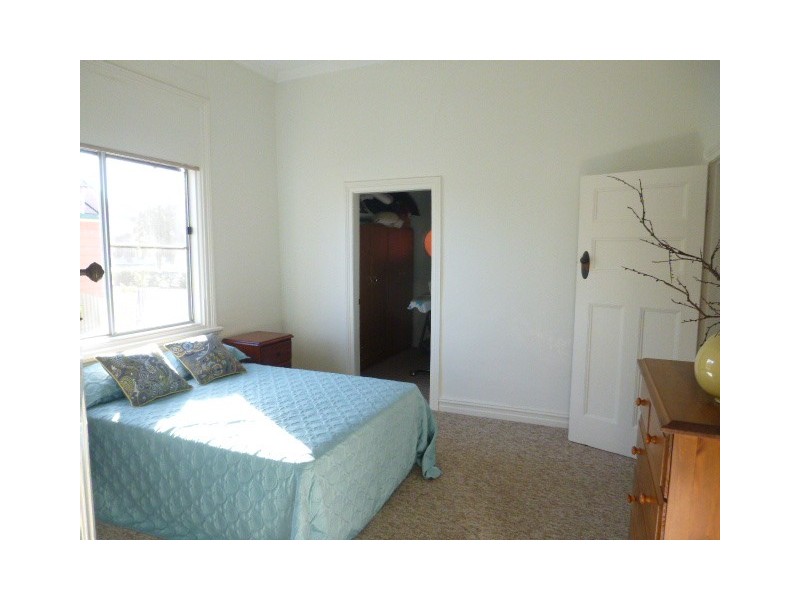69 Dalton Street, Parkes NSW 2870