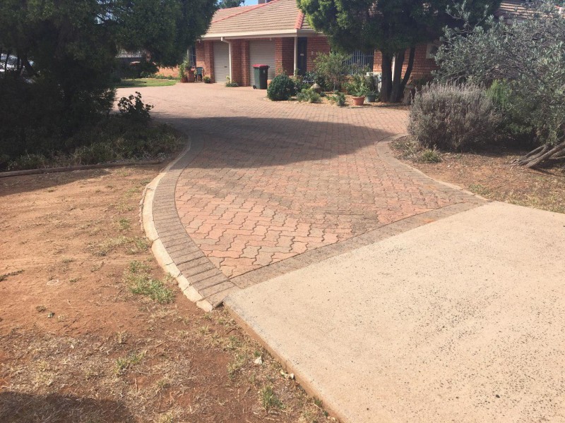 4/24 Ebelina Crescent, Parkes NSW 2870