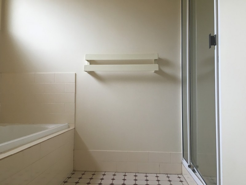 9 Flinders Street, Parkes NSW 2870