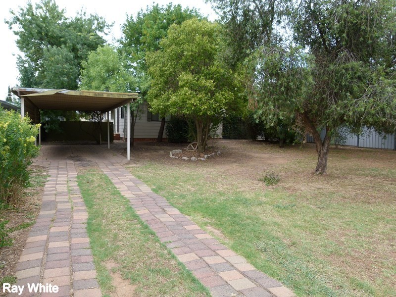 7 Parkes Street, Forbes NSW 2871