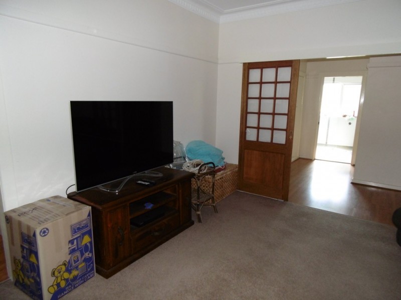 6 Want Street, Parkes NSW 2870