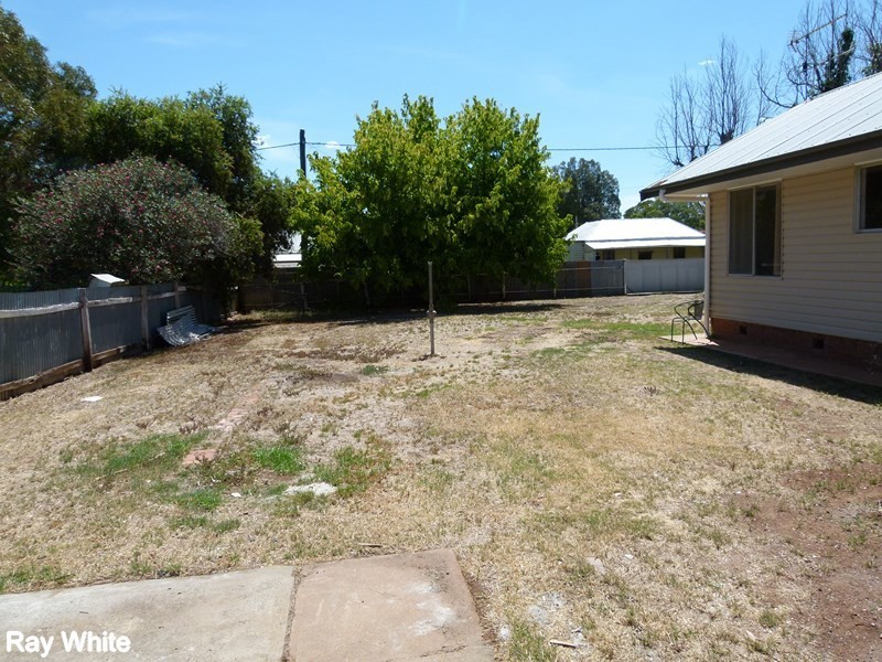 35 Wambat Street, Forbes NSW 2871