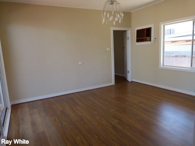35 Wambat Street, Forbes NSW 2871