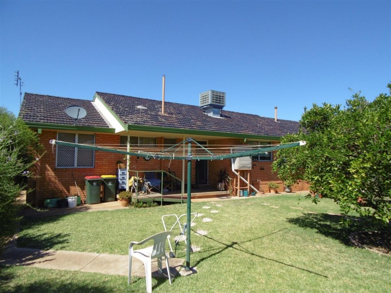 46 Grenfell Street, Parkes NSW 2870