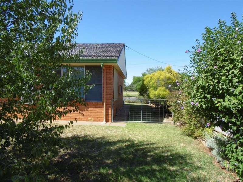 46 Grenfell Street, Parkes NSW 2870