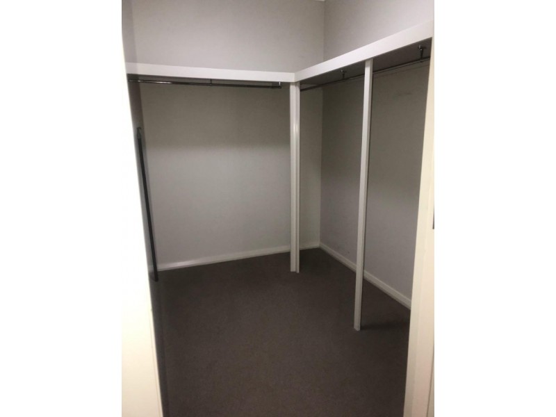 8 Avoca Place, Parkes NSW 2870