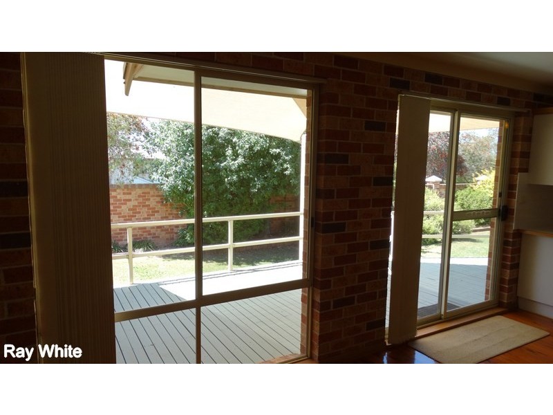 1 Elm Place, Forbes NSW 2871