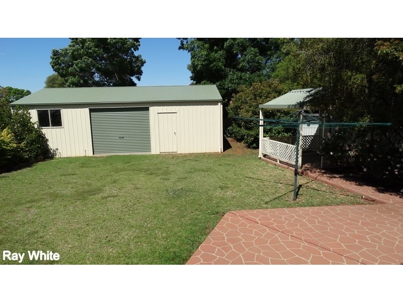 1 Elm Place, Forbes NSW 2871