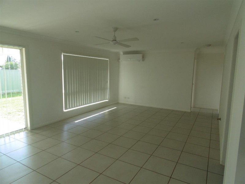 24 Warragrah Place, Parkes NSW 2870