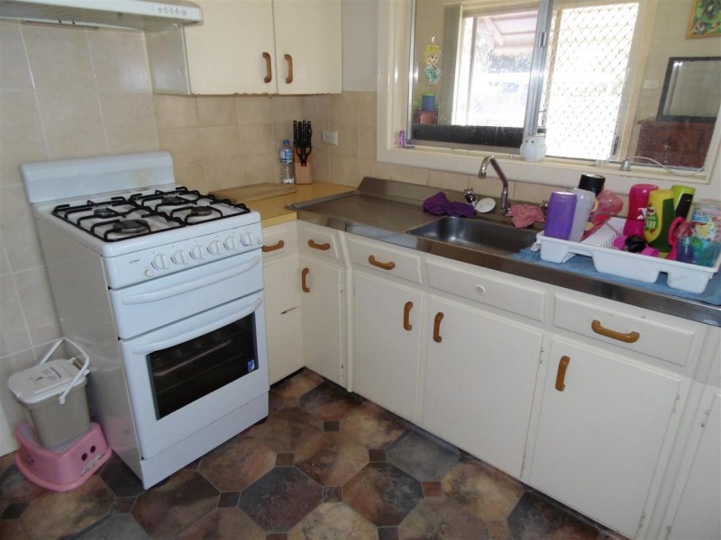 20 Middleton Street, Parkes NSW 2870
