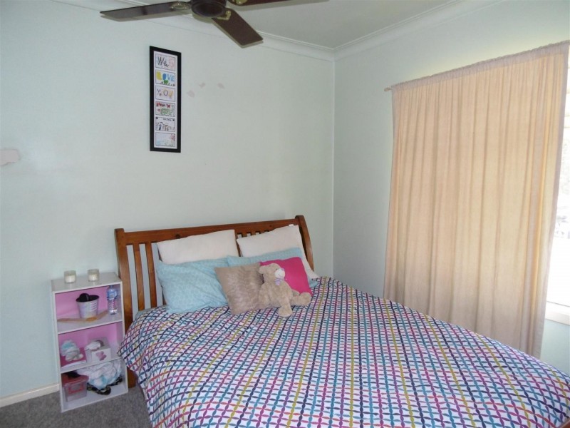 20 Middleton Street, Parkes NSW 2870