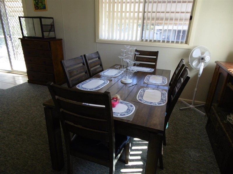 20 Middleton Street, Parkes NSW 2870