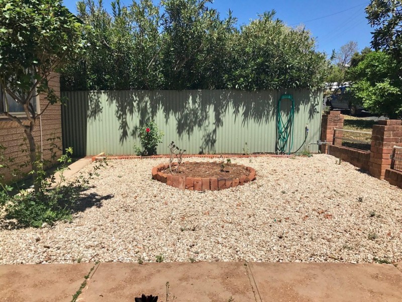 1 Howard Street, Parkes NSW 2870