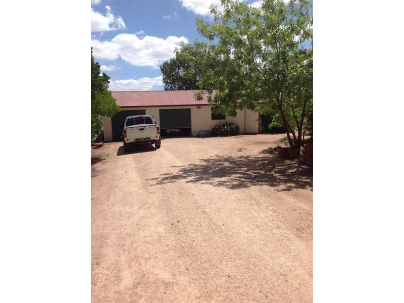 68-72 Thomas Street, Parkes NSW 2870