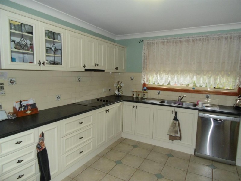 68-72 Thomas Street, Parkes NSW 2870