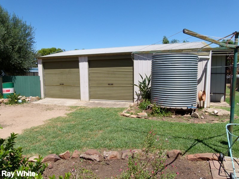 11 Quarry Road, Forbes NSW 2871