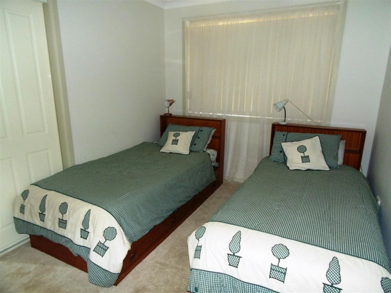 6 Mengarvie Road, Parkes NSW 2870