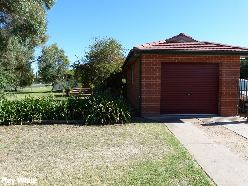 86 Wambat Street, Forbes NSW 2871