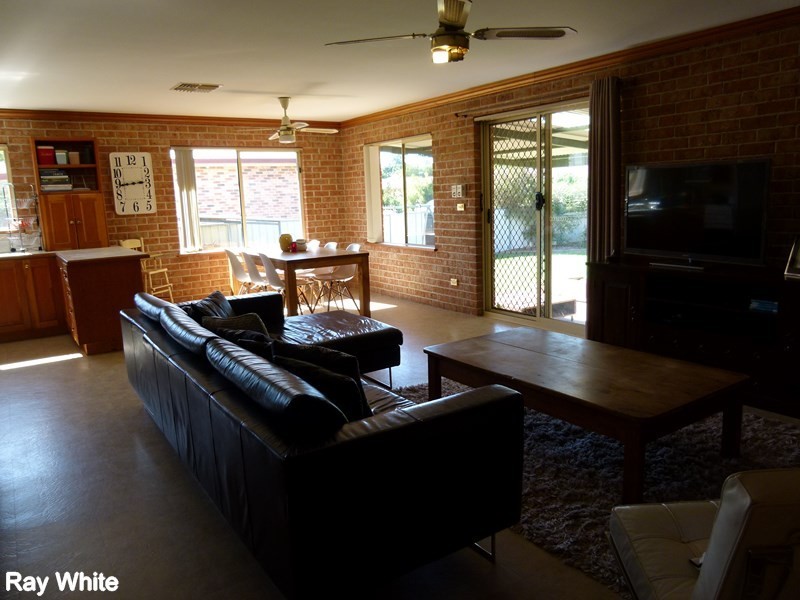 86 Wambat Street, Forbes NSW 2871