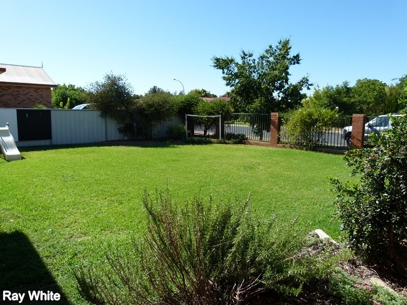 86 Wambat Street, Forbes NSW 2871