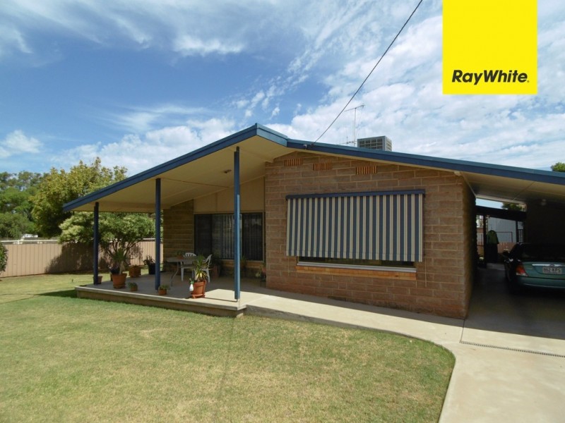 125-129 Victoria Street, Parkes NSW 2870