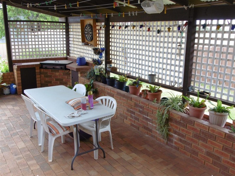 125-129 Victoria Street, Parkes NSW 2870