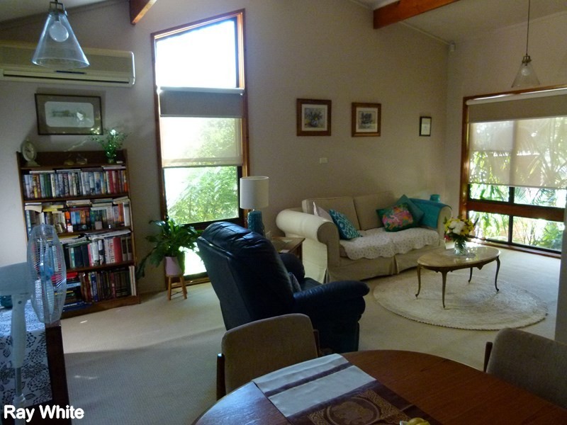 16 McDonnell Street, Forbes NSW 2871