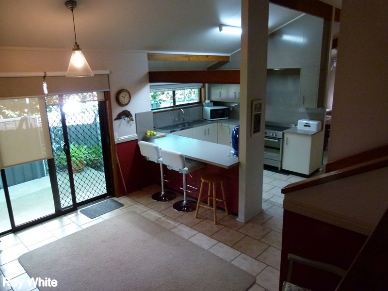 16 McDonnell Street, Forbes NSW 2871