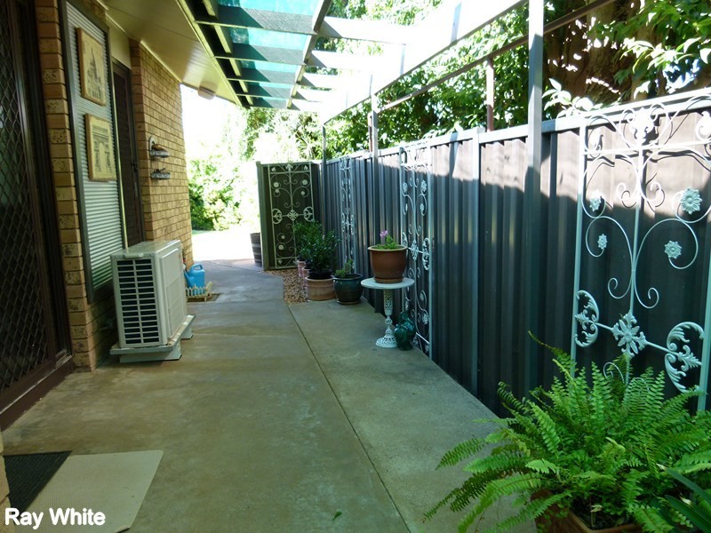 16 McDonnell Street, Forbes NSW 2871